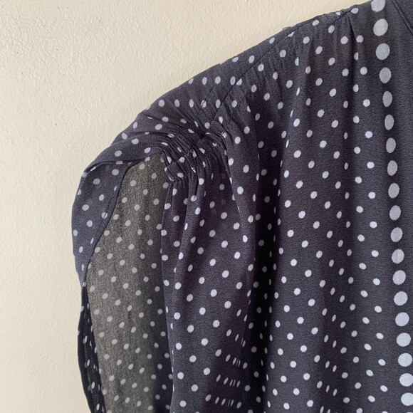 Ann Taylor cap sleeve navy polka dot peplum top XS - Picture 4 of 8